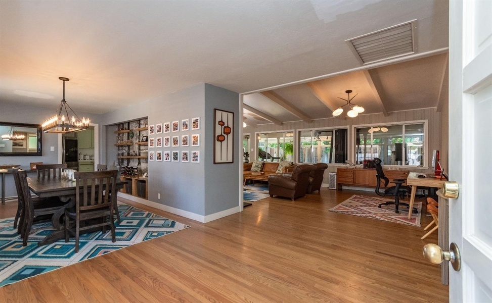 Photo #2