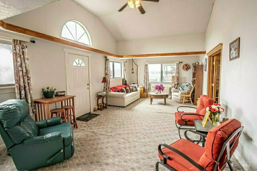 Photo #6