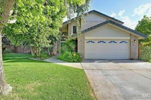 photo 1 of 13801 Laverton Ave, Bakersfield, CA 93314