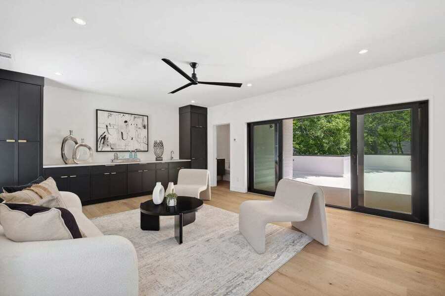 Photo #3