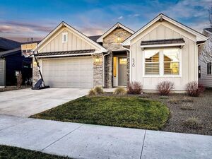 photo 1 of 520 S Prospector Ln, Eagle, ID 83616