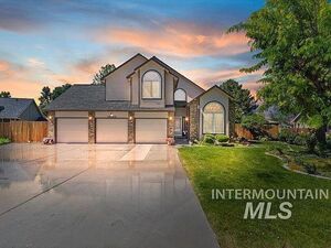 photo 1 of 15153 Horseshoe Dr, Caldwell, ID 83607