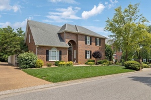 photo 1 of 2640 Chesterfield Ct, Murfreesboro, TN 37129