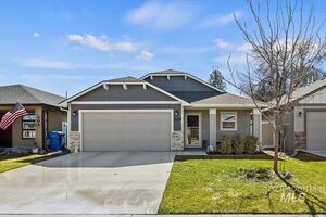 photo 1 of 306 Crimson Cir S, Fruitland, ID 83619