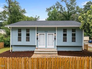 photo 1 of 702 N Greensboro St, Carrboro, NC 27510