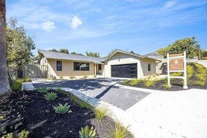 photo 1 of 132 Lakeshore Dr, San Mateo, CA 94402