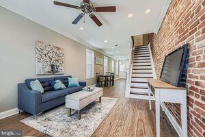 photo 1 of 501 S Belnord Ave, Baltimore, MD 21224