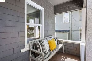 photo 1 of 471 McAuley St, Oakland, CA 94609