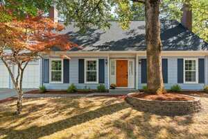 photo 1 of 13820 SW Hart Rd, Beaverton, OR 97008