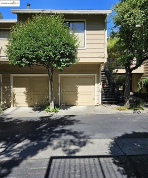 photo 1 of 2419 Saint Helena Dr #6, Hayward, CA 94542