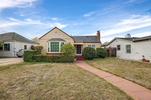 photo 1 of 162 Covington St, Oakland, CA 94605