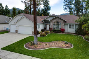 photo 1 of 3948 N Playfair St, Coeur D Alene, ID  83815