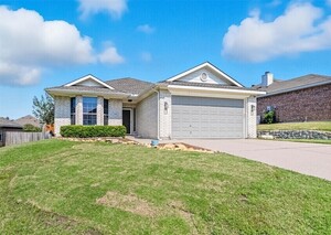 photo 1 of 10312 Nelson Dr, Benbrook, TX 76126