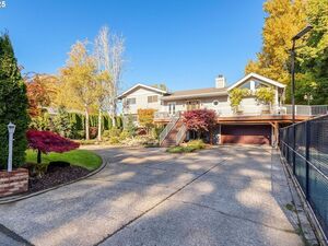 photo 1 of 14089 NE River Vista Ln, Aurora, OR 97002