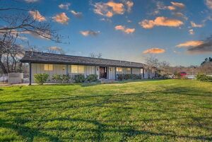 photo 1 of 7727 Granite Ave, Orangevale, CA 95662