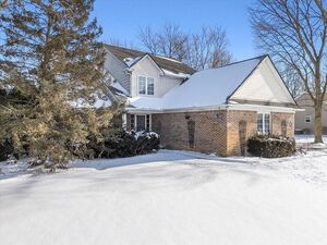 photo 1 of 1908 Nikki Ct, Howell, MI 48843