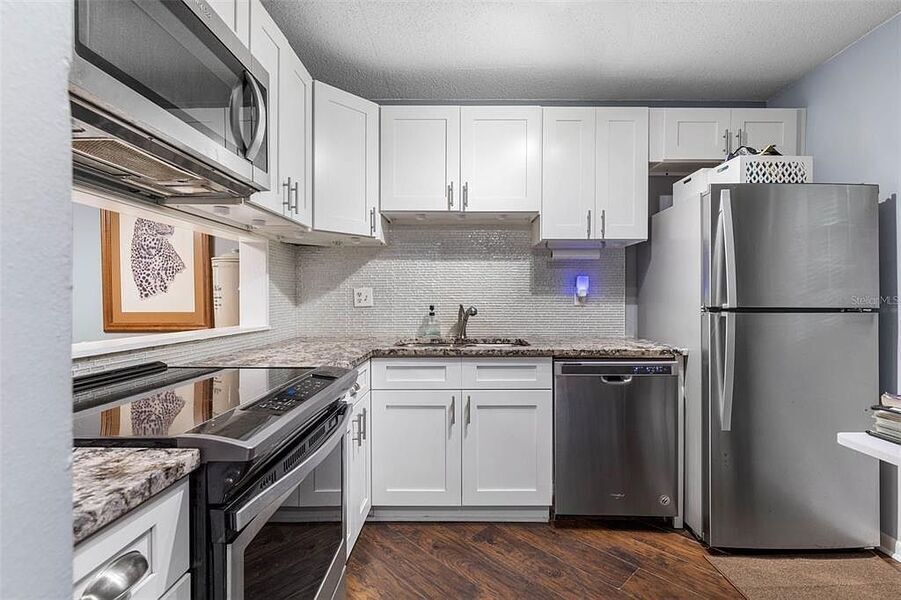 Photo #2