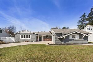 photo 1 of 2117 Venus Dr, Sacramento, CA 95864
