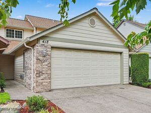 photo 1 of 418 Walnut Way, Silverton, OR 97381
