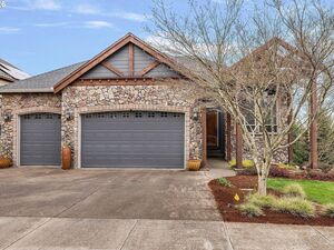 photo 1 of 12492 SE 155th Ave, Happy Valley, OR 97086