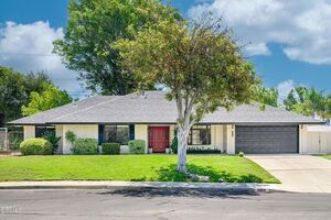 photo 1 of 6954 Canterwood Rd, La Verne, CA 91750