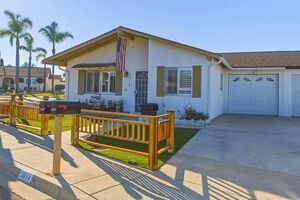 photo 1 of 3918 San Lorenzo Ct, Oceanside, CA 92057