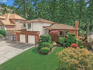photo 1 of 11560 SE 108th Ave, Happy Valley, OR 97086