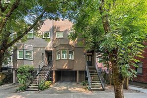 photo 1 of 820 NW 22nd Ave, Portland, OR 97210