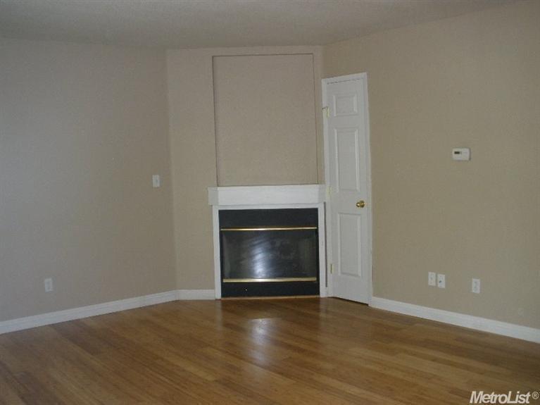 Photo #4