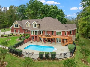 photo 1 of 4920 Ash Hill Rd, Spring Hill, TN 37174