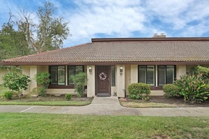 photo 1 of 1001 W Lincoln Rd Unit T, Stockton, CA 95207
