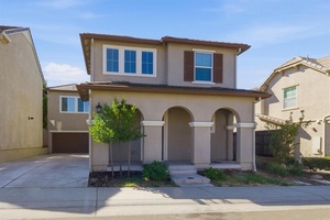 photo 1 of 1376 Larkspur Dr, Rocklin, CA 95765