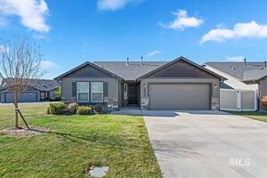 photo 1 of 3805 S Windy Ridge Dr, Nampa, ID 83686