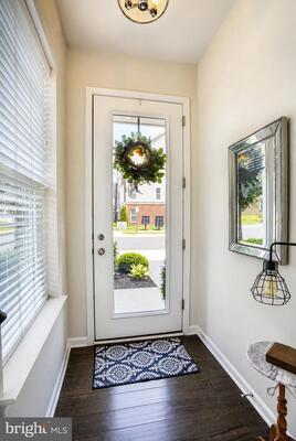 photo 1 of 42947 Running Creek Sq, Leesburg, VA 20175