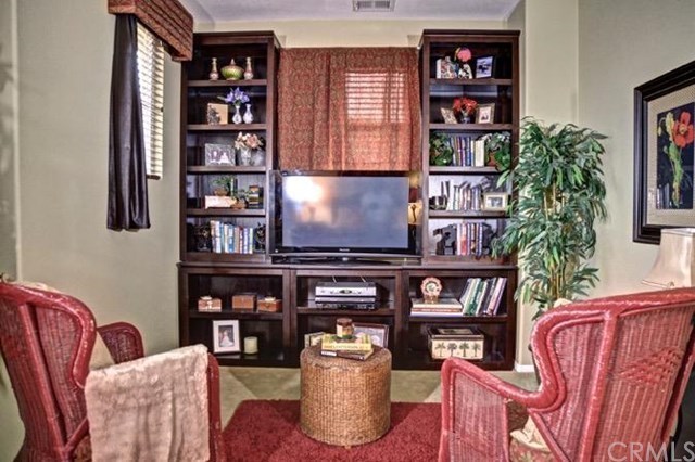 Photo #6