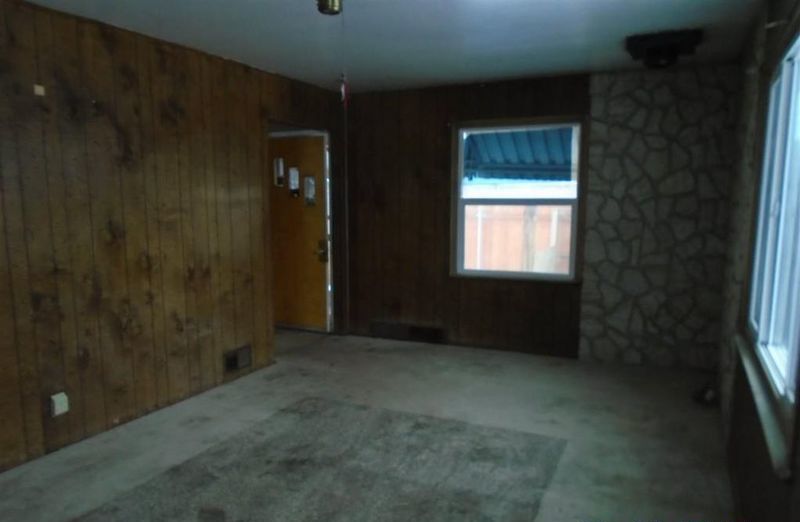 Photo #2