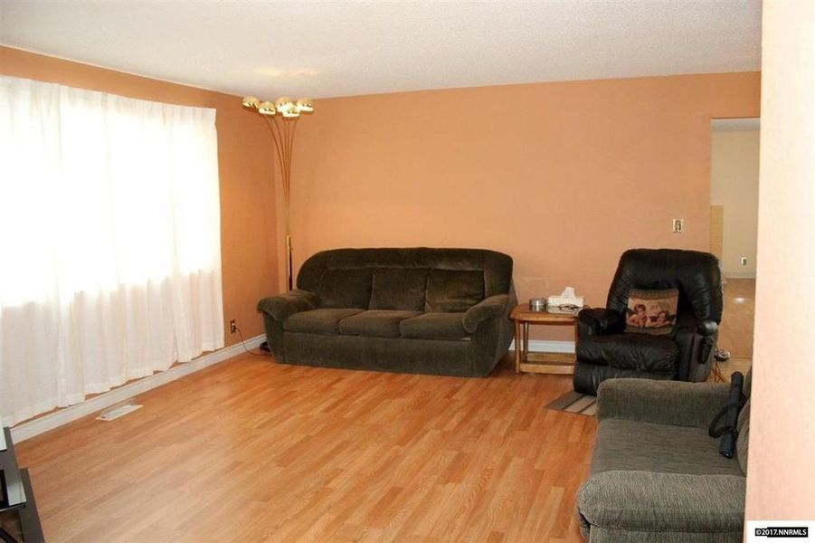 Photo #3