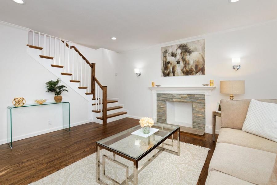 Photo #2