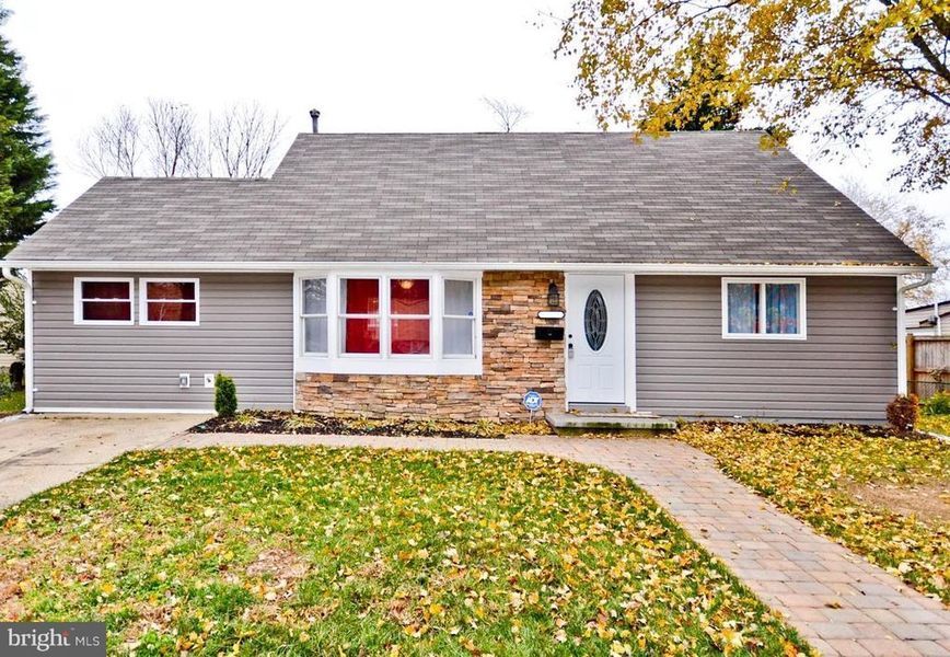 Photo #1