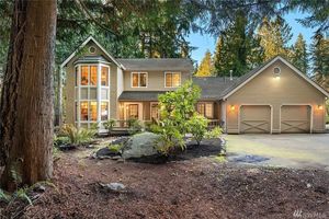 photo 1 of 23711 NE 64th Pl, Redmond, WA 98053