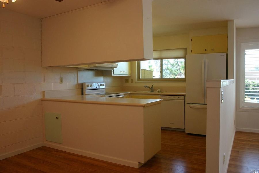 Photo #2