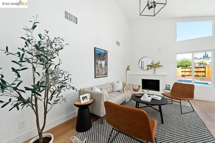 Photo #5
