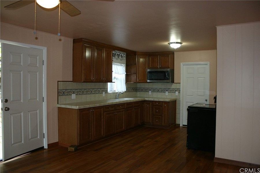 Photo #2