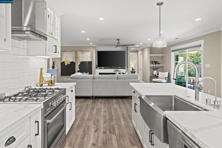 Photo #4