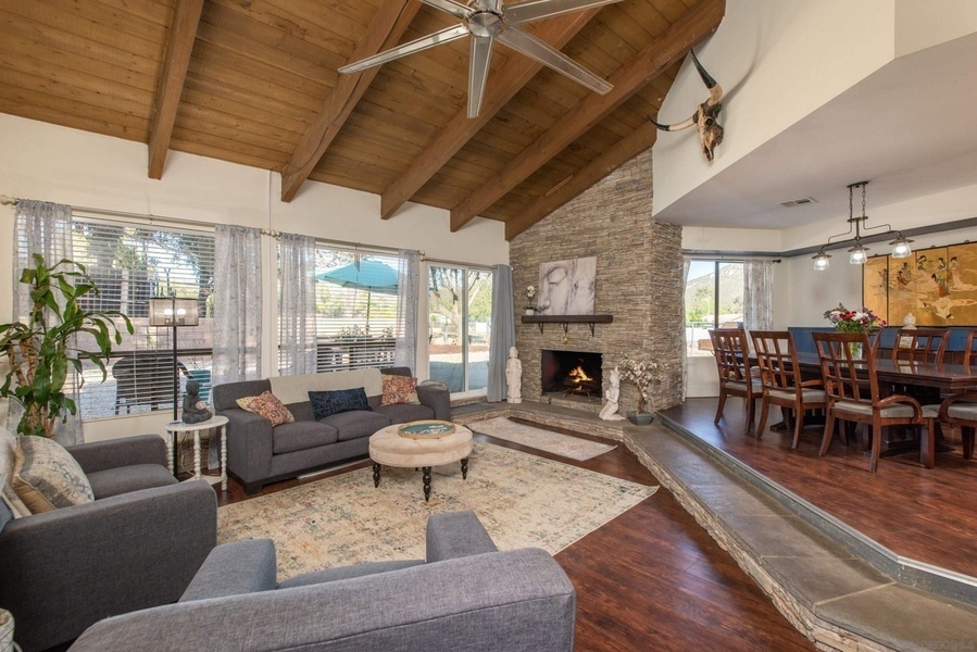 Photo #1