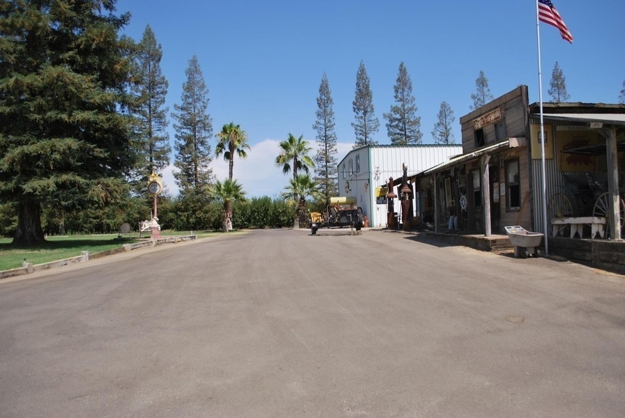 Photo #3