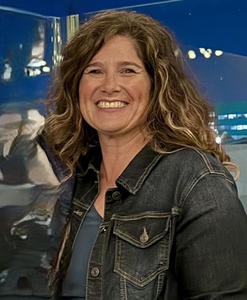 Shelley Thompson