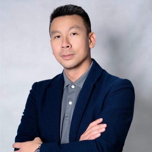David Q Hoang
