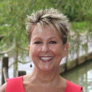 Lori S Thomas
